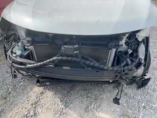 2018 Nissan Rogue SV - Primary Damage Straight On Image